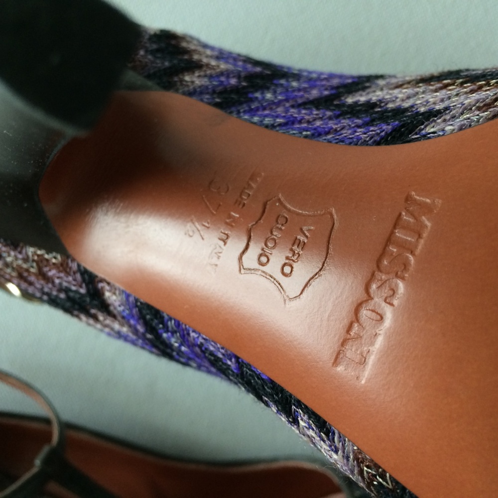 Missoni Purple Zig-zag Crochet Leather Pumps - Picture 6 of 8